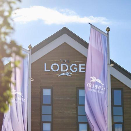 The Lodge Hotel Newbury  Exteriér fotografie