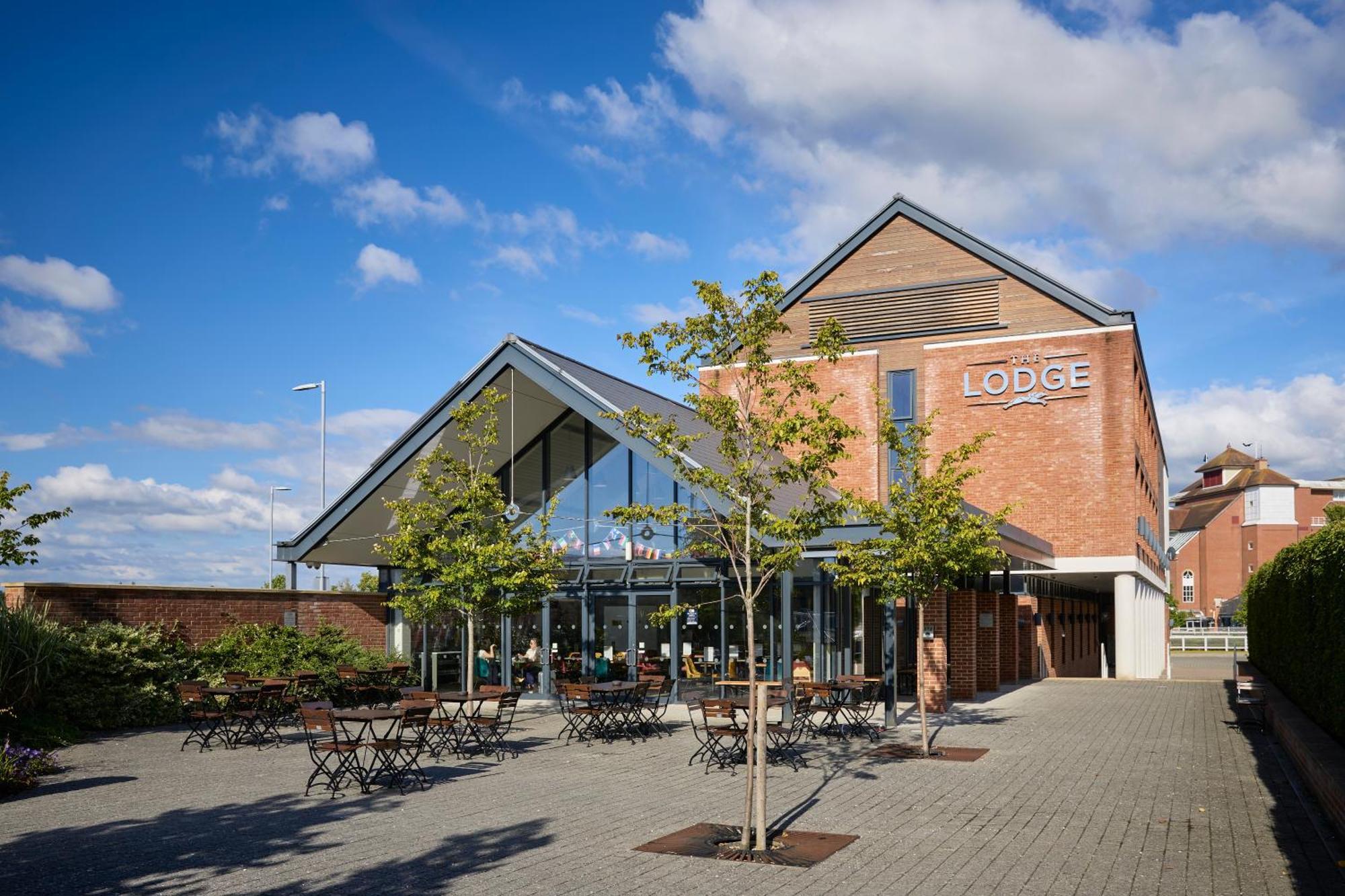 The Lodge Hotel Newbury  Exteriér fotografie