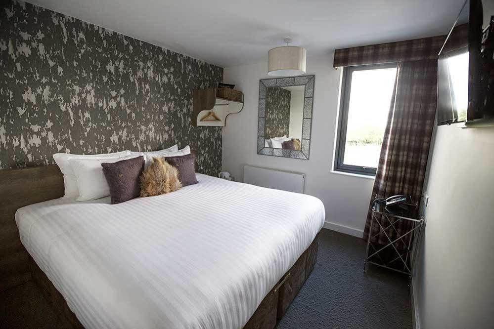 The Lodge Hotel Newbury  Exteriér fotografie
